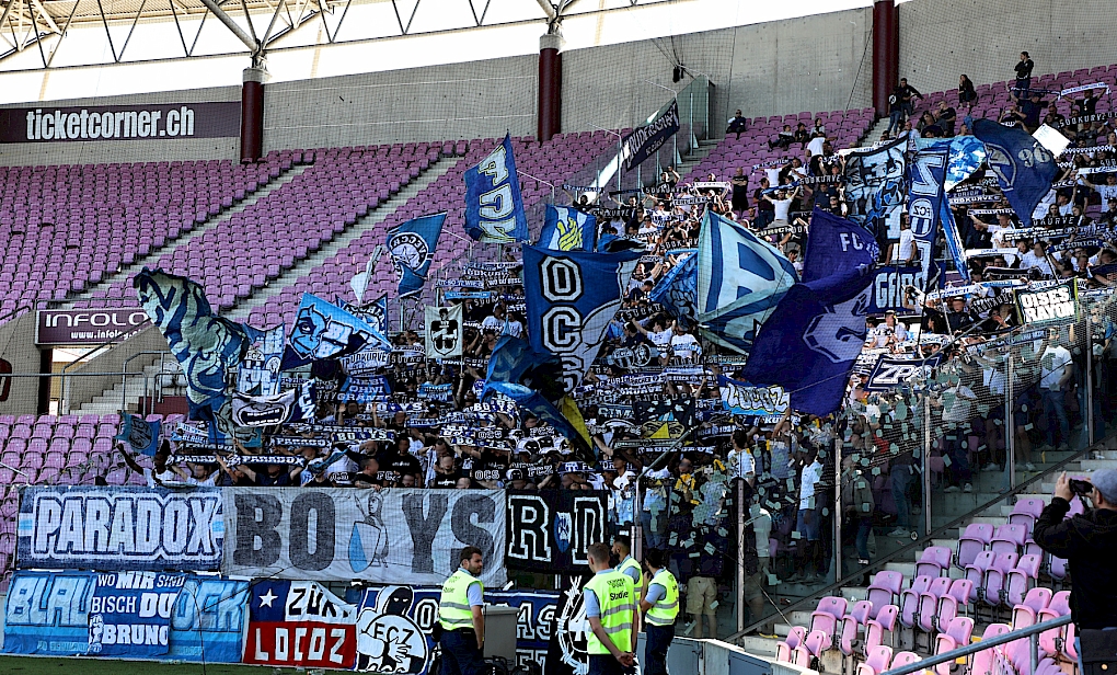 Am Sunntig alli uf Genf! Extrazug und Tickets