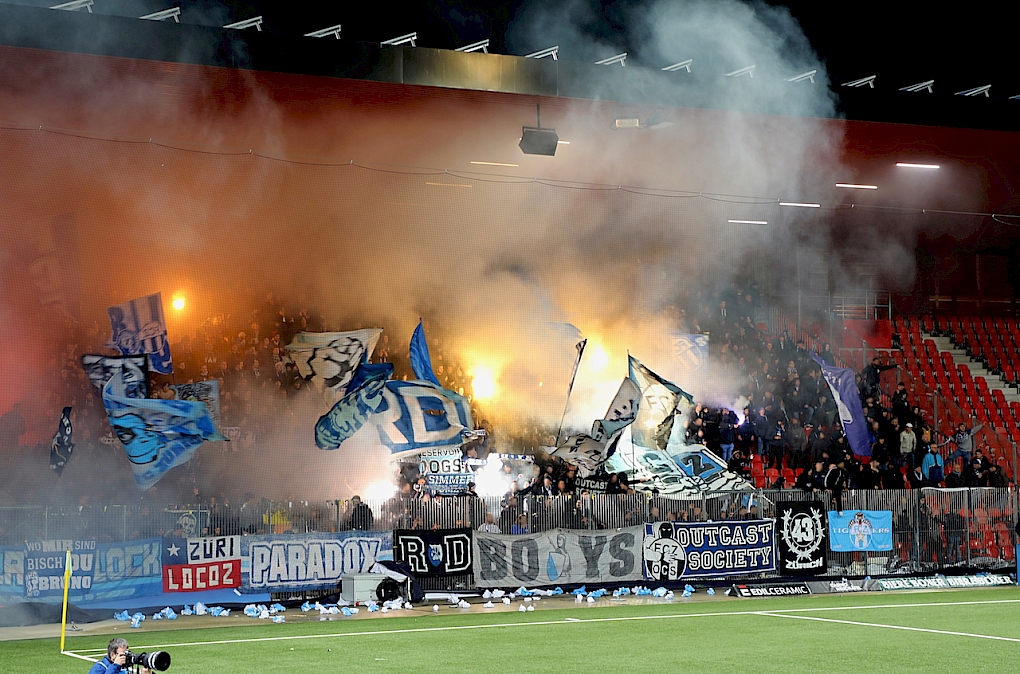 S wichtigste Spiel vode Saison! ALLI UF NEUCHÂTEL!