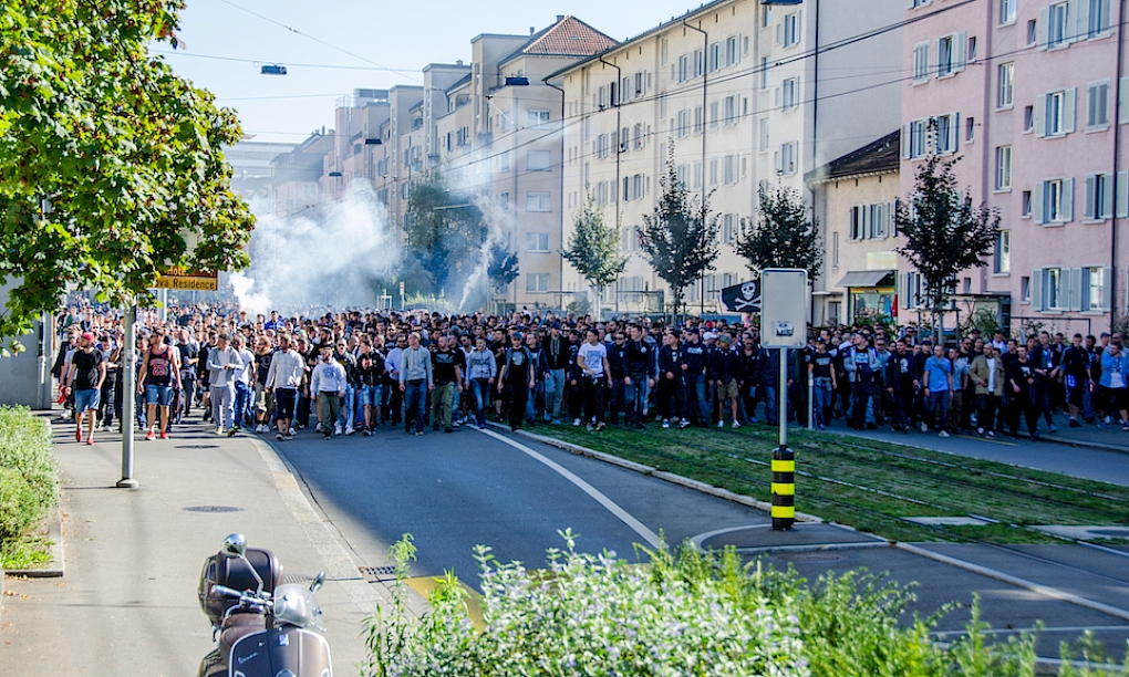 Und mängisch spieleds schlecht..
