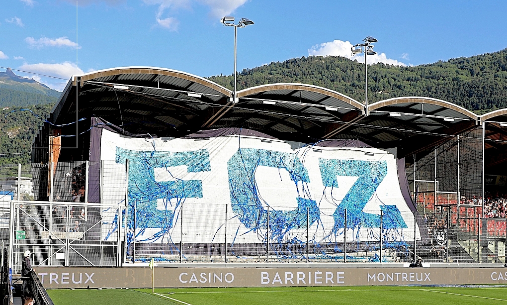Extrazug und Infos Sion